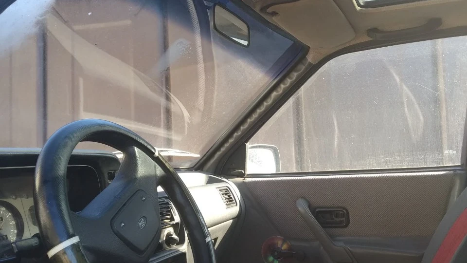 Ford Escort Сріблястий 5