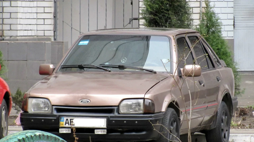 Ford Escort Тихоня 4