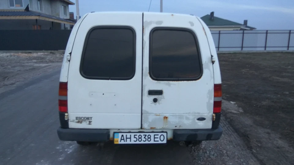 Ford Escort VAN 2
