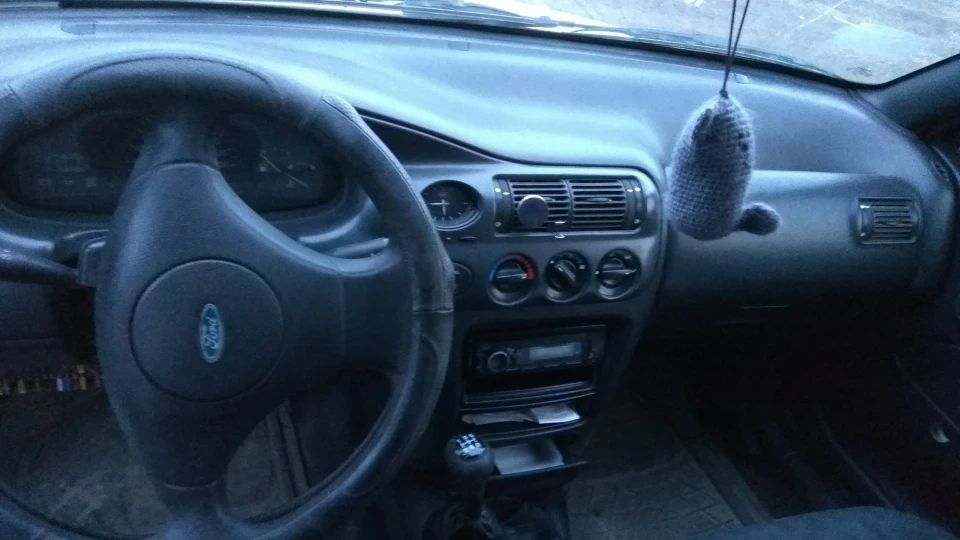 Ford Escort VAN 4