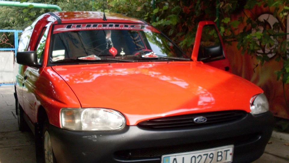 Ford Escort VAN 2