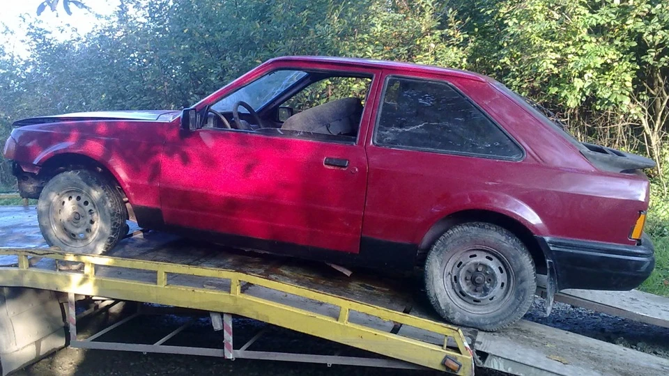 Ford Escort повсталий з пекла
