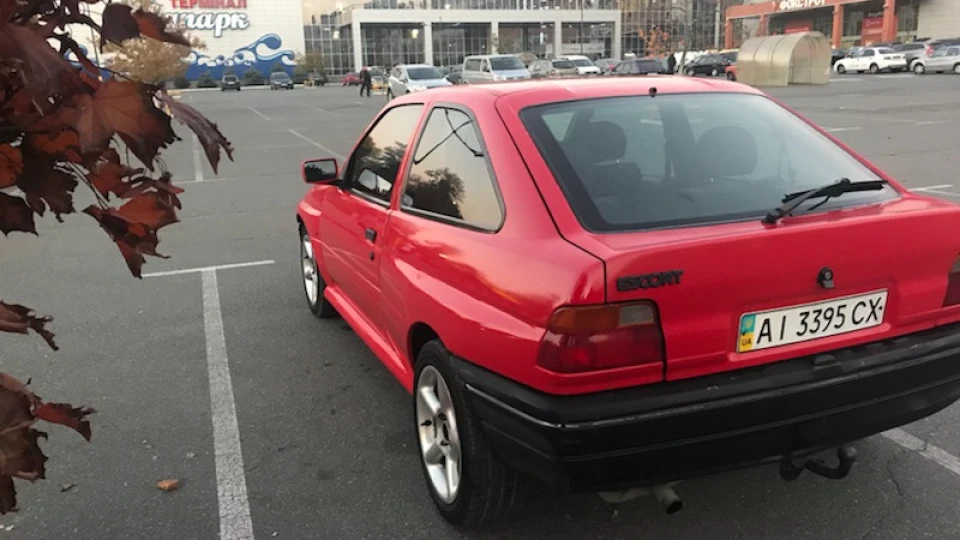 Ford Escort XR3i 5