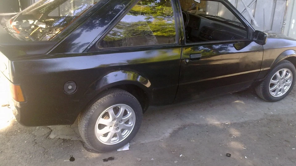 Ford Escort XR3i 5