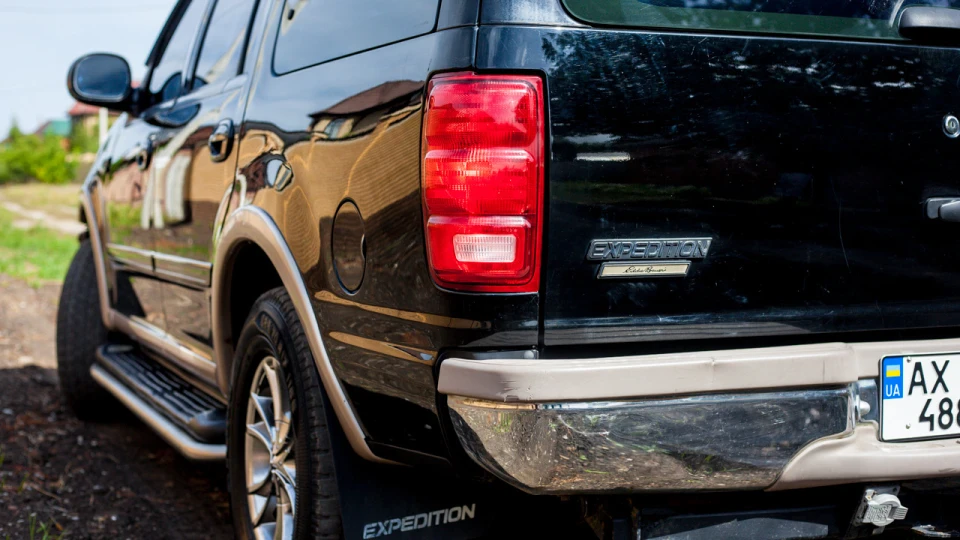 Ford Expedition 4