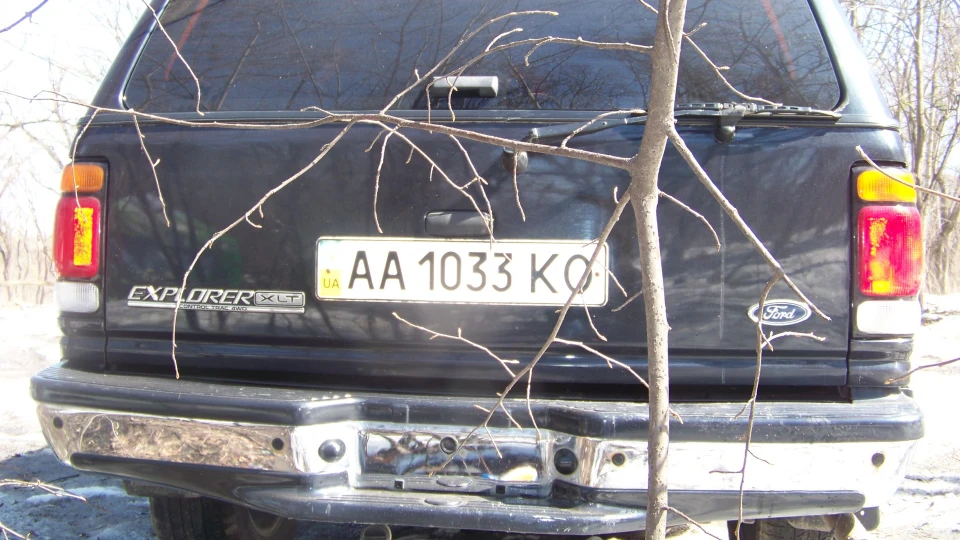 Ford Explorer 4