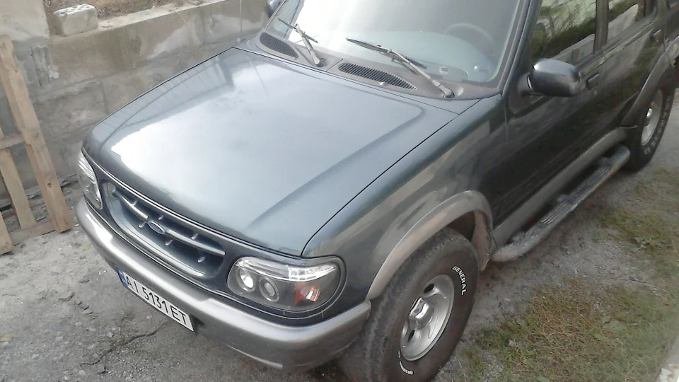 Ford Explorer 3