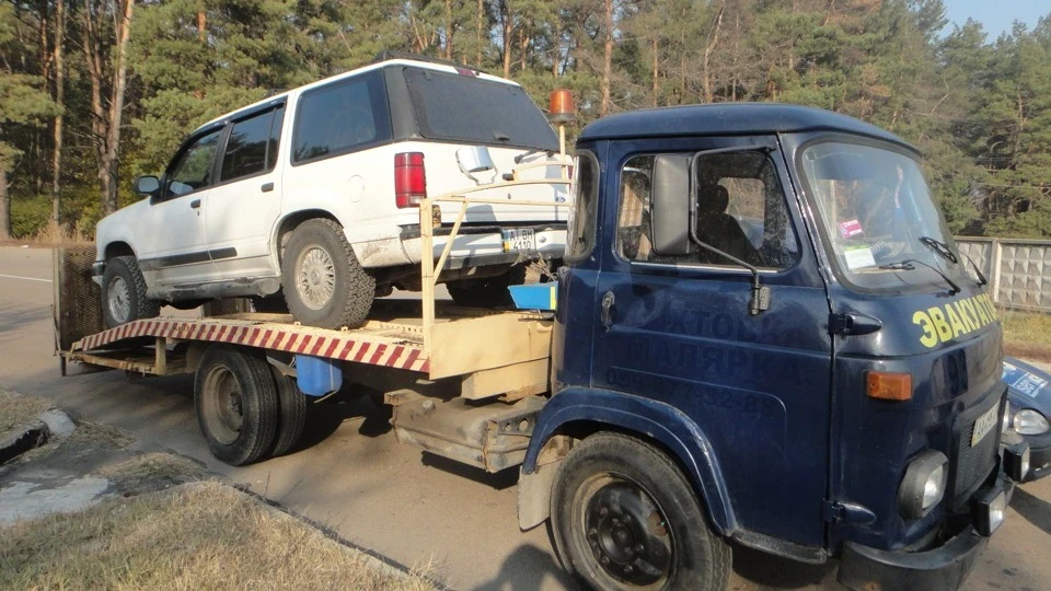 Ford Explorer дипломат у відставці 5