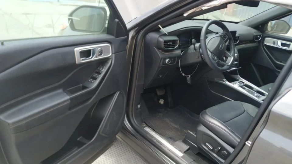 Ford Explorer LIMITED 2