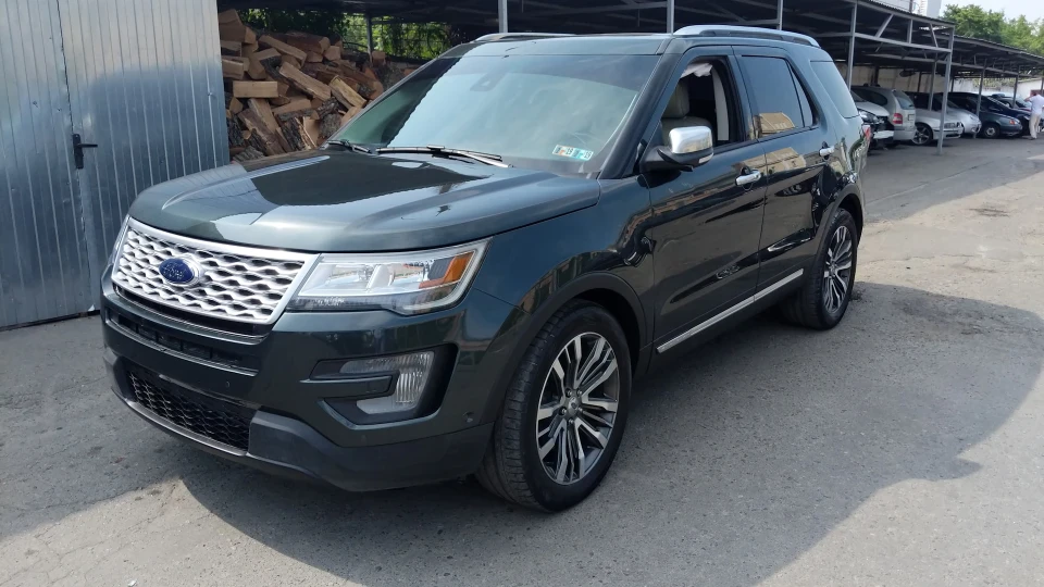 Ford Explorer Platinum TwinTurbo