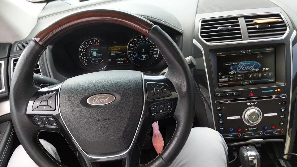 Ford Explorer Platinum TwinTurbo 4