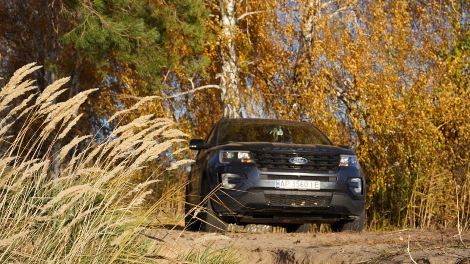 Ford Explorer Sport Крейсер 4