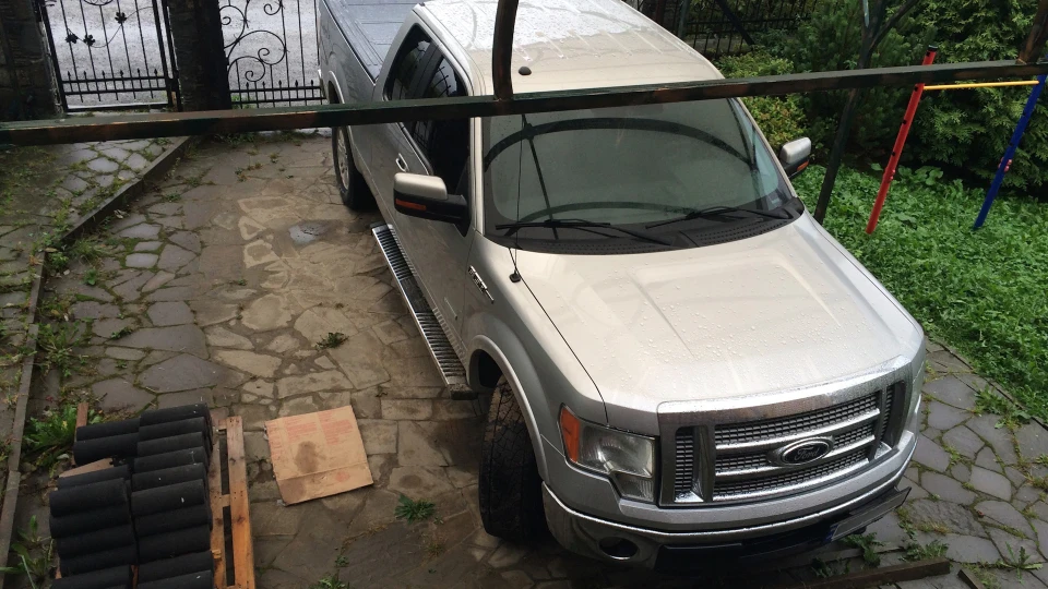 Ford F-Series 2