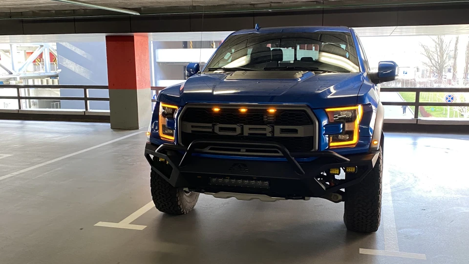 Ford F-Series Raptor Velocity Blue 3