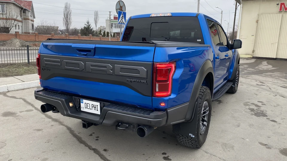 Ford F-Series Raptor Velocity Blue 4