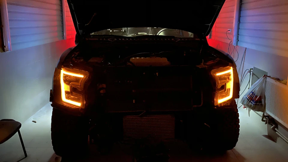 Ford F-Series Raptor Velocity Blue 5