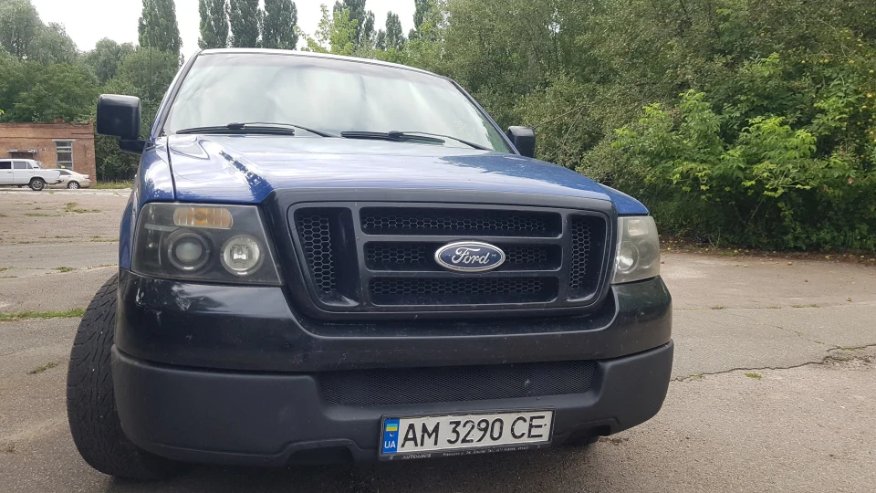 Ford F-Series XL