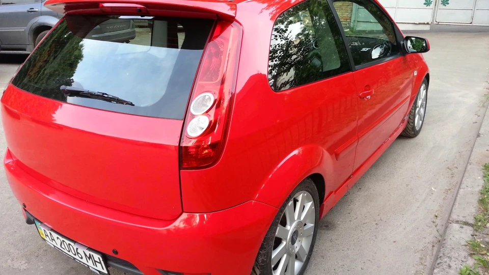 Ford Fiesta ST 5