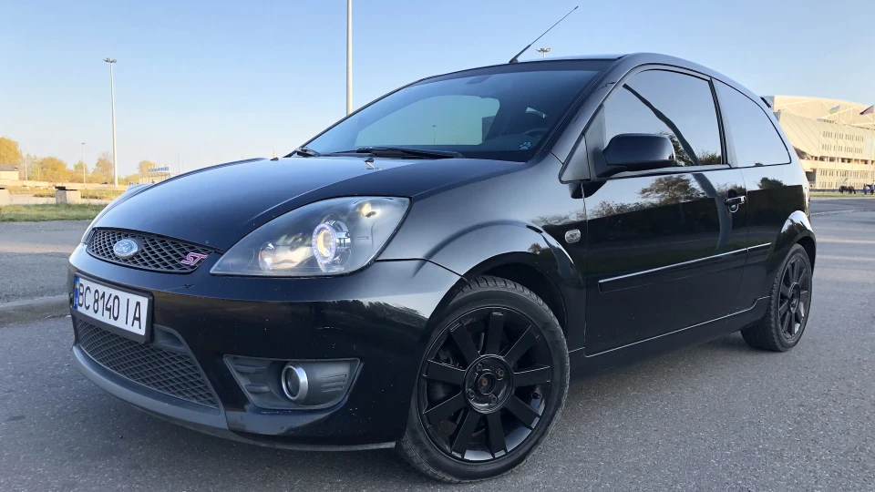 Ford Fiesta ST 2