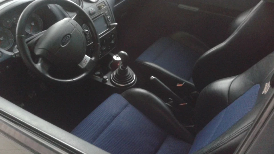 Ford Fiesta ST 2