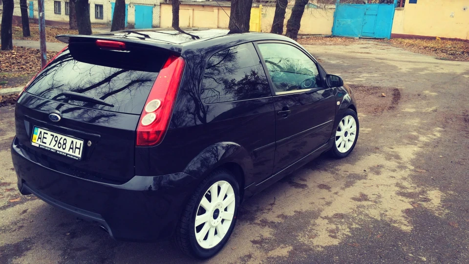 Ford Fiesta ST 5