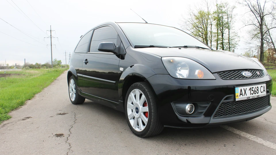 Ford Fiesta ST 2