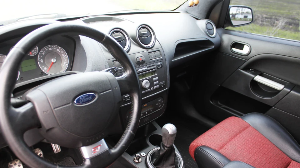 Ford Fiesta ST 5