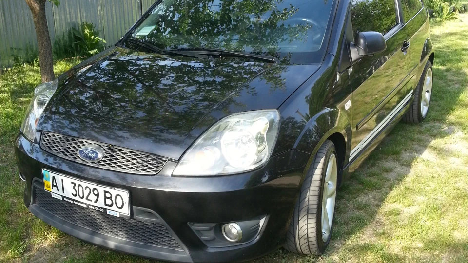 Ford Fiesta ST 4