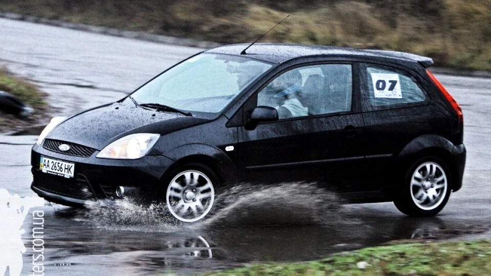 Ford Fiesta ST 2