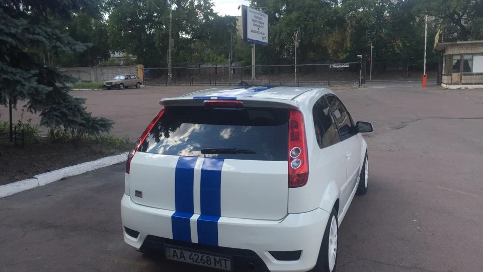 Ford Fiesta ST 3