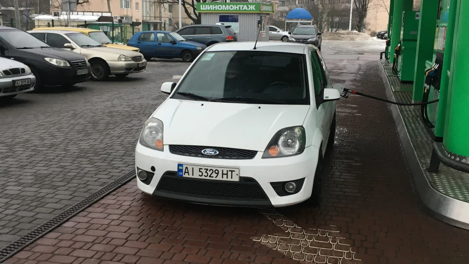 Ford Fiesta ST 2