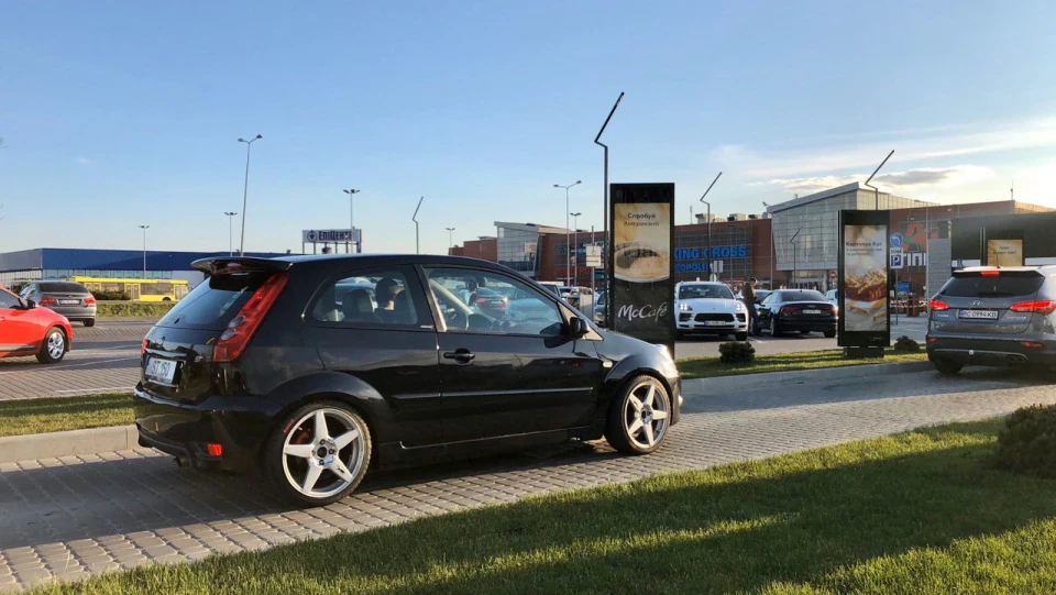 Ford Fiesta ST 150 2