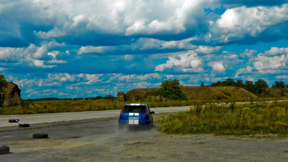 Ford Fiesta ST Road Marking 2