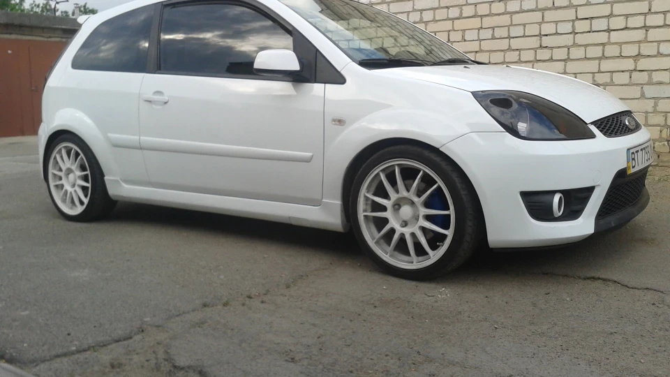 Ford Fiesta ST Superleggera 3