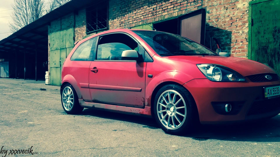 Ford Fiesta ST Злий птахів =/ 2
