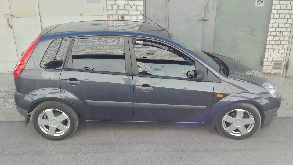 Ford Fiesta 2