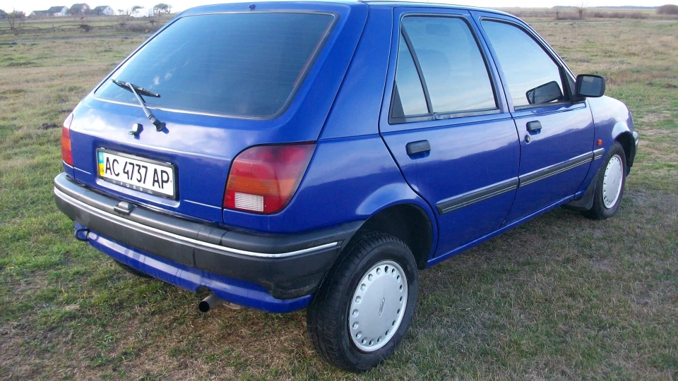 Ford Fiesta 1.1 Карбіратор 3