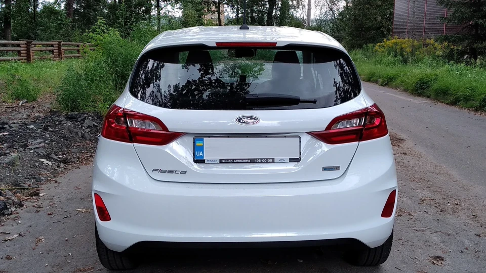 Ford Fiesta 1.1, комплектація Trend 3