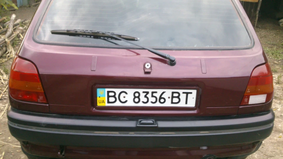 Ford Fiesta 1.1 моноінжектор 5