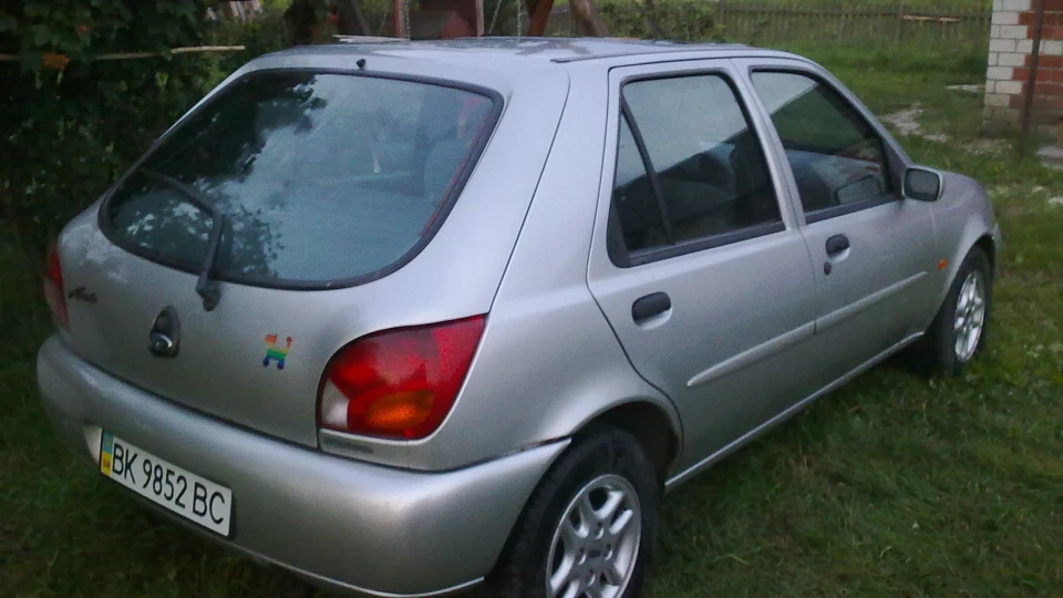 Ford Fiesta 1.25 Ghia 5