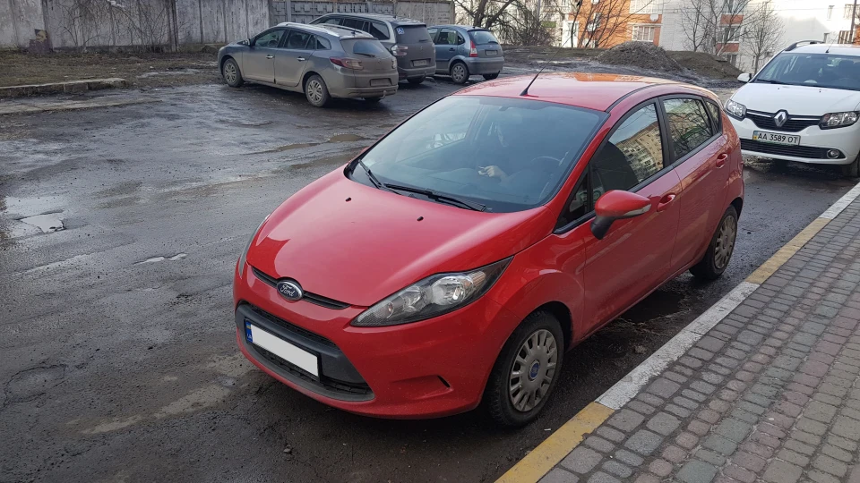 Ford Fiesta 1.4 AT