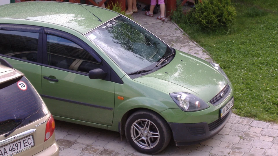Ford Fiesta 1.4 робот 2