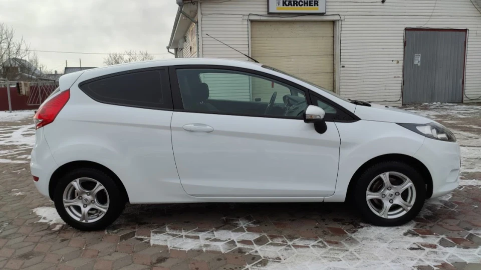 Ford Fiesta 1.4 TDCI 4