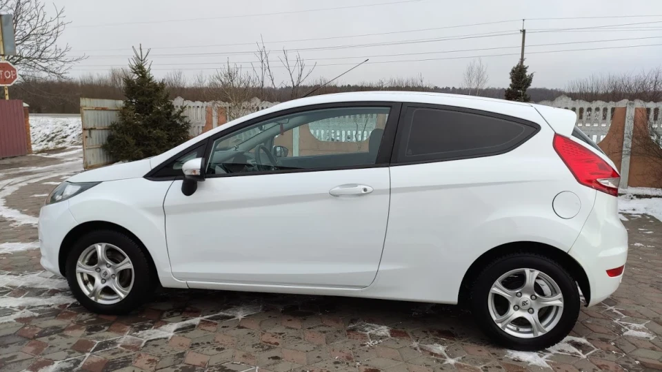 Ford Fiesta 1.4 TDCI 5