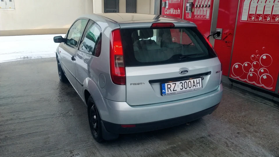 Ford Fiesta 1.4Tdci Baby Girl 2