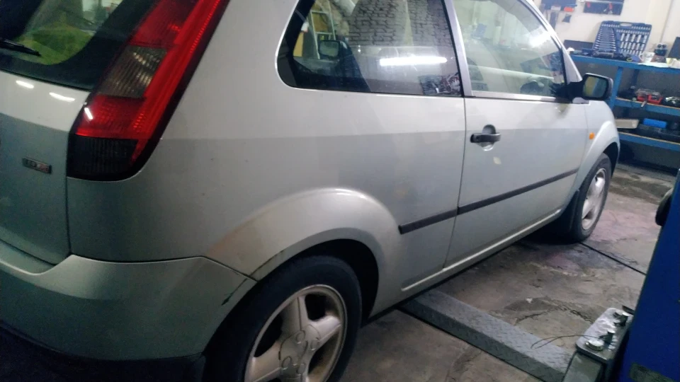 Ford Fiesta 1.4Tdci Baby Girl 3