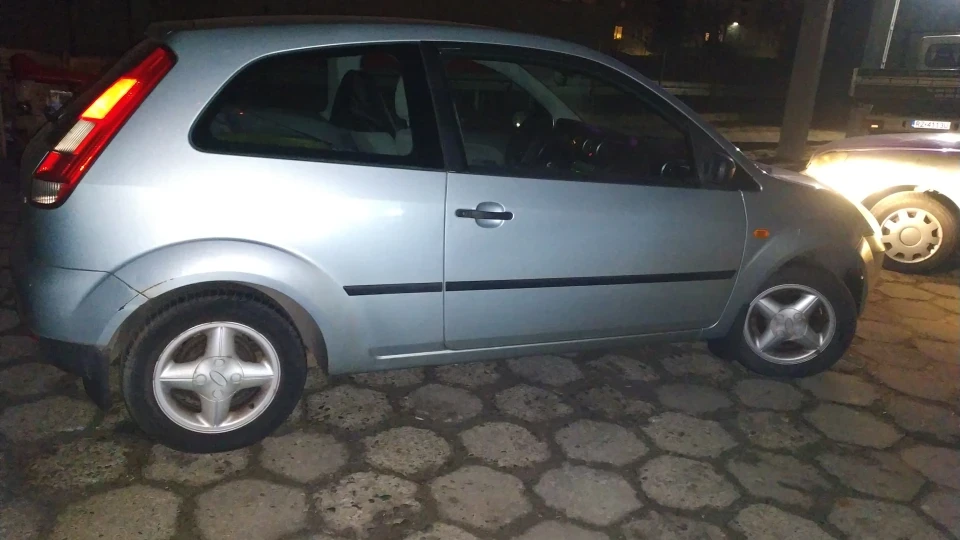 Ford Fiesta 1.4Tdci Baby Girl 4