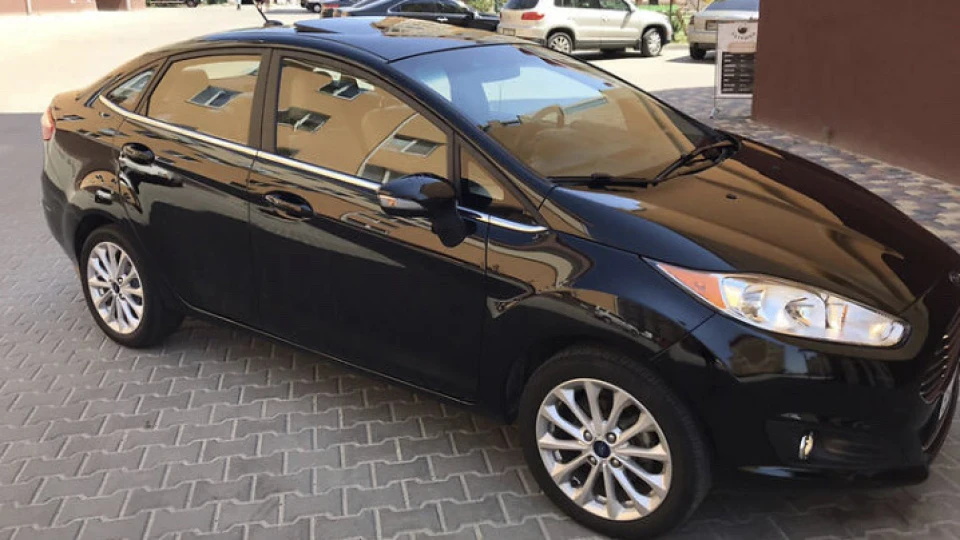 Ford Fiesta 1.6 бензин 4