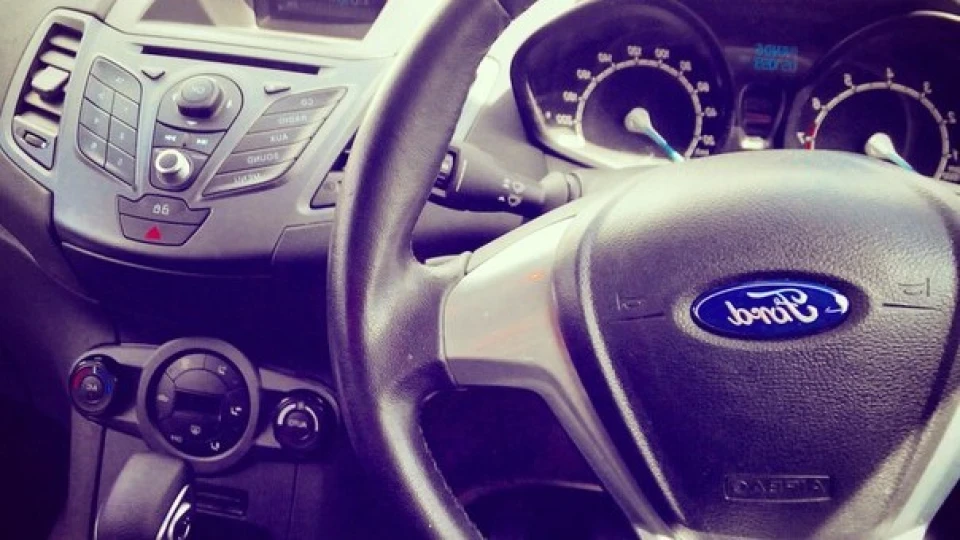 Ford Fiesta 1,6 Comfort 5