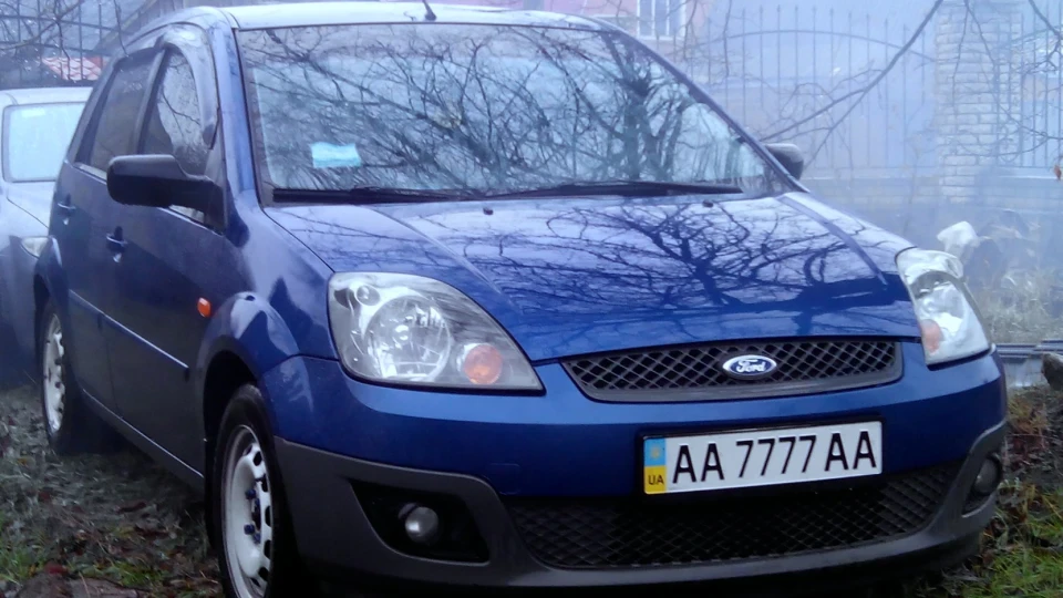 Ford Fiesta 250 км/час 4